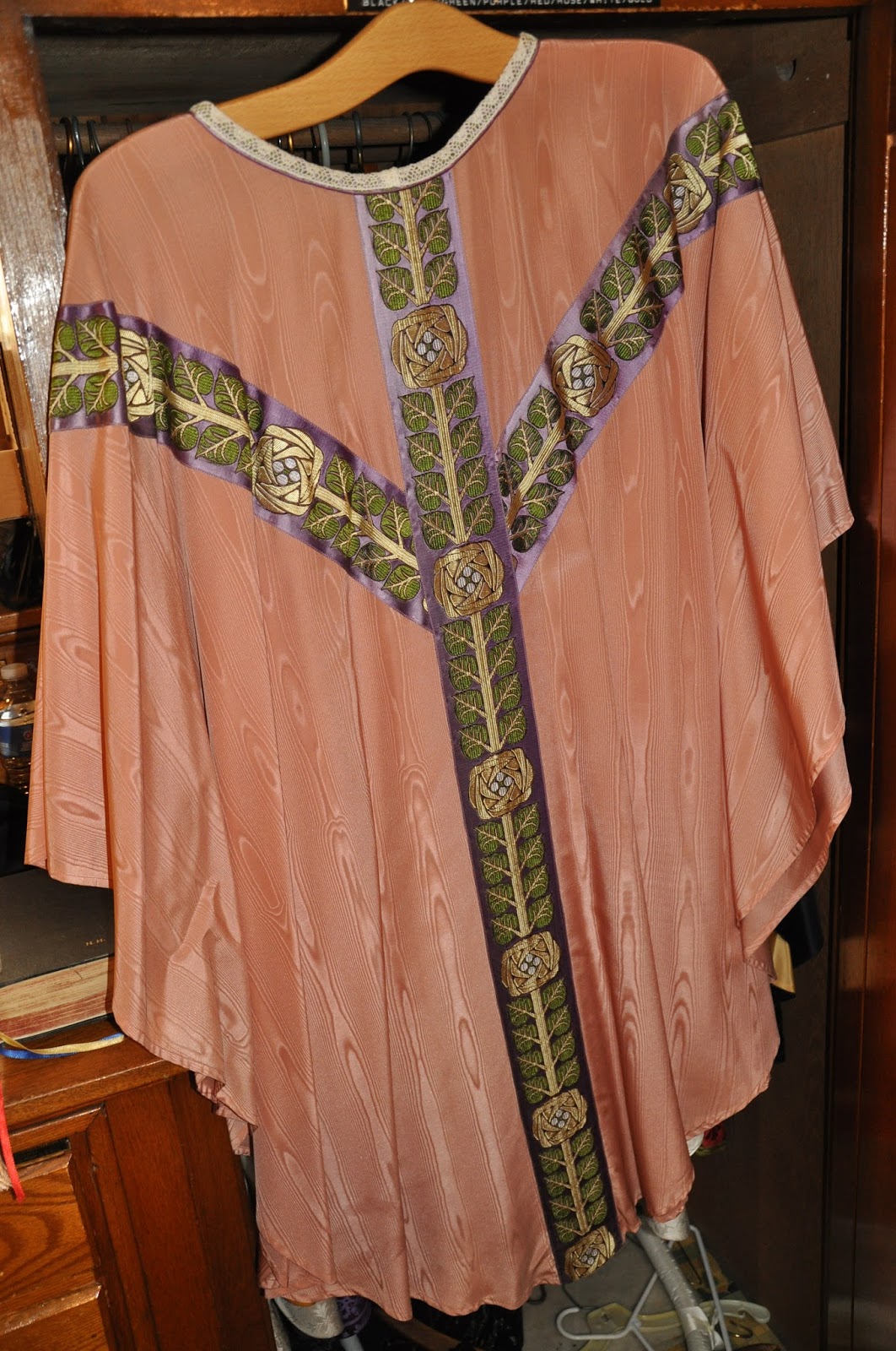 Orbis Catholicus Secundus Rose Colored Vestments