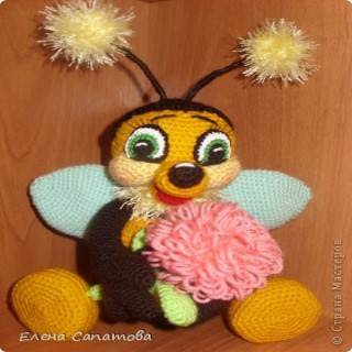 PATRON ABEJA AMIGURUMI 15710