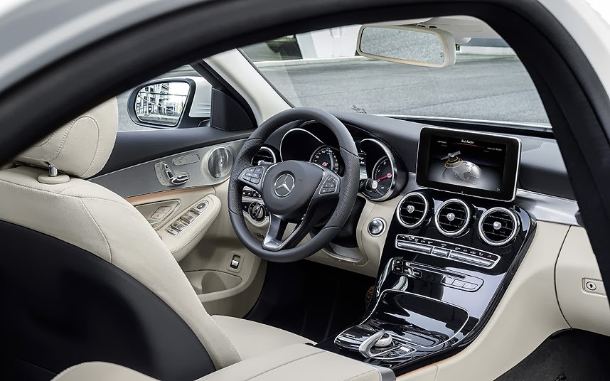 Interior del nuevo Mercedes Clase C 2014