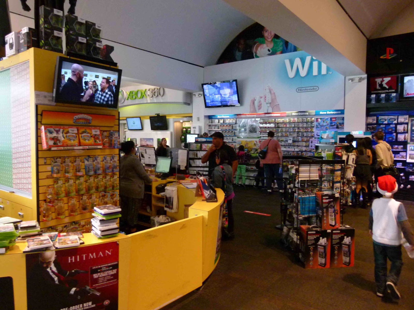 Things To Do In Los Angeles Arcades in LA Jillian's Hi Life Lanes and