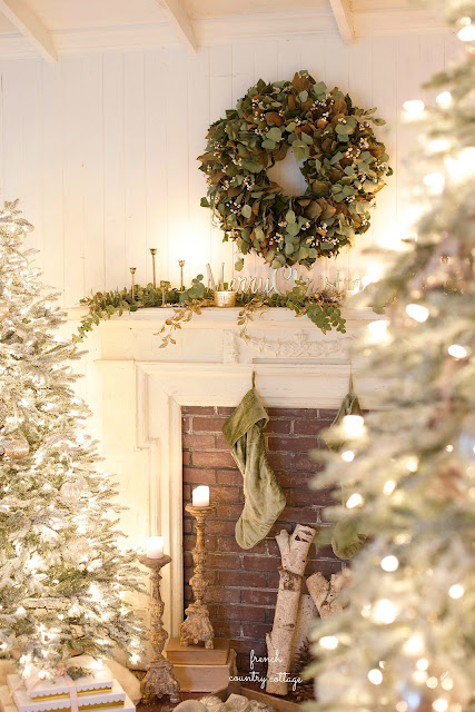 Christmas all through the house- One mantel 2 looks