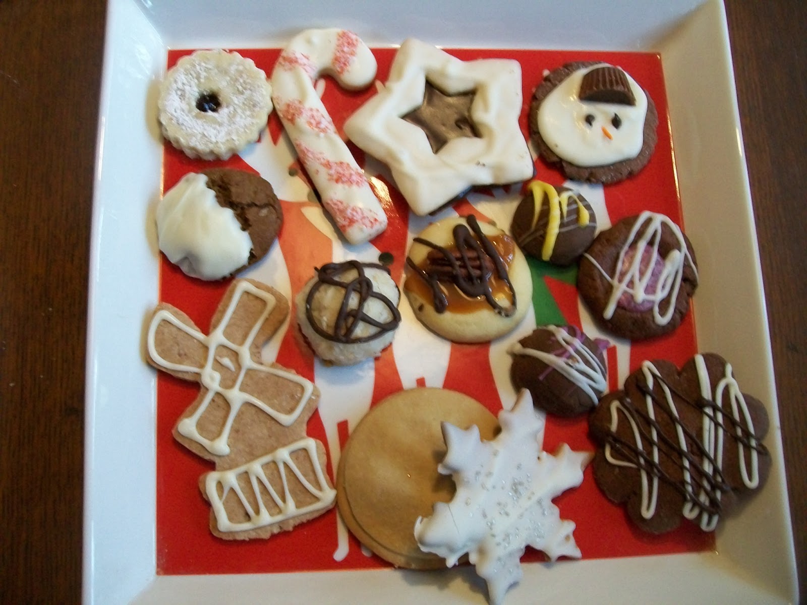 Michigan Cottage Cook IT IS TIME TO START THINKING OF CHRISTMAS COOKIESCOOKIE WALK AT CHURCH