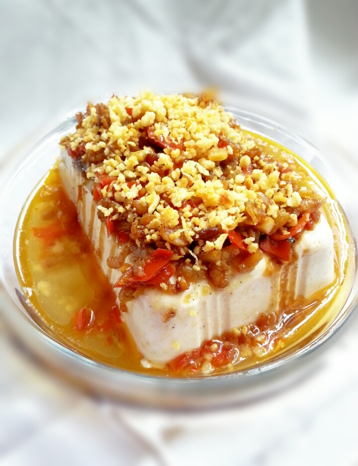 TOFU LEMBUT DENGAN SESAME OIL