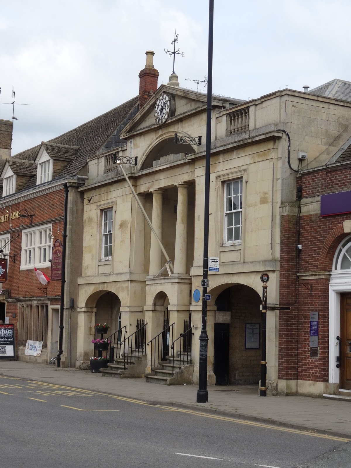 something of the chameleon Bryan Browning II Bourne Town Hall