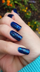 autism nails awareness