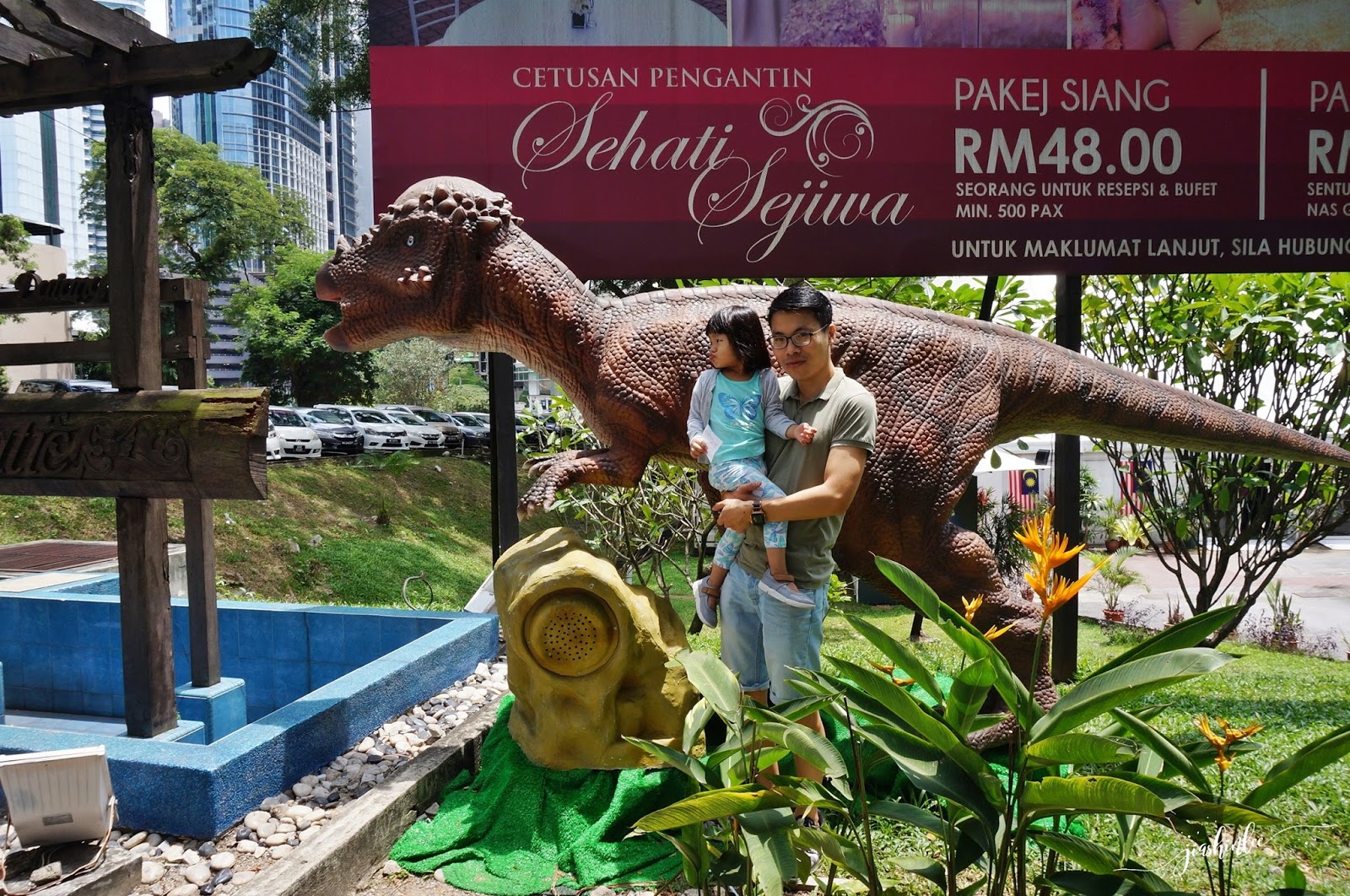 last dinosaur alive