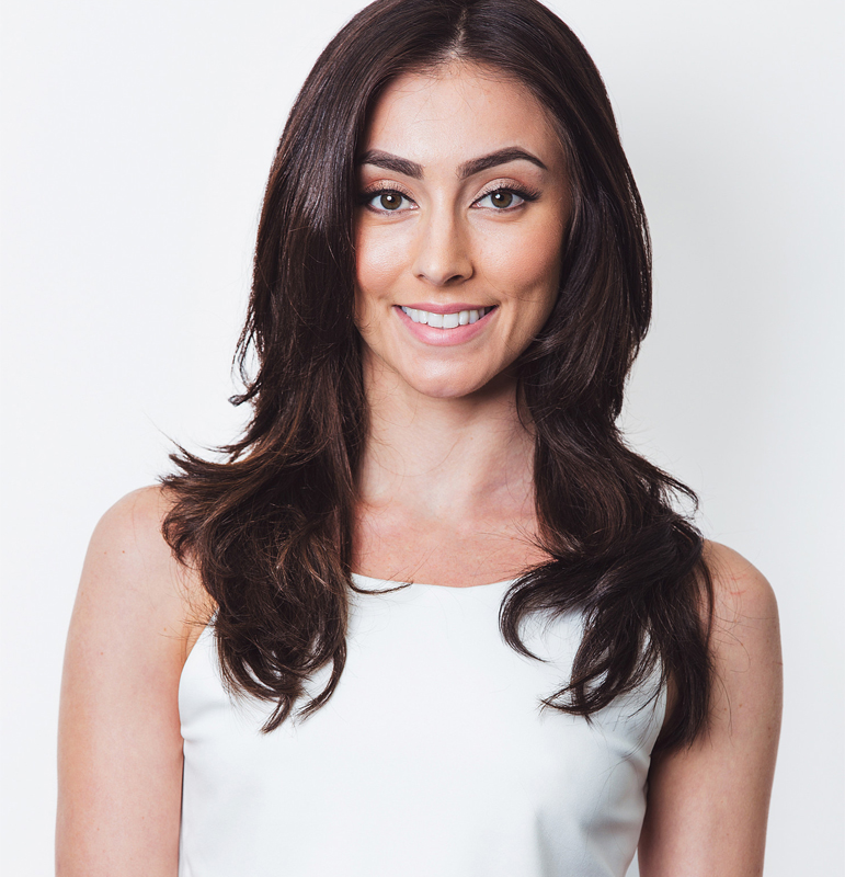 Adding the volume of Hair extensions that beautiful ranzaphoto