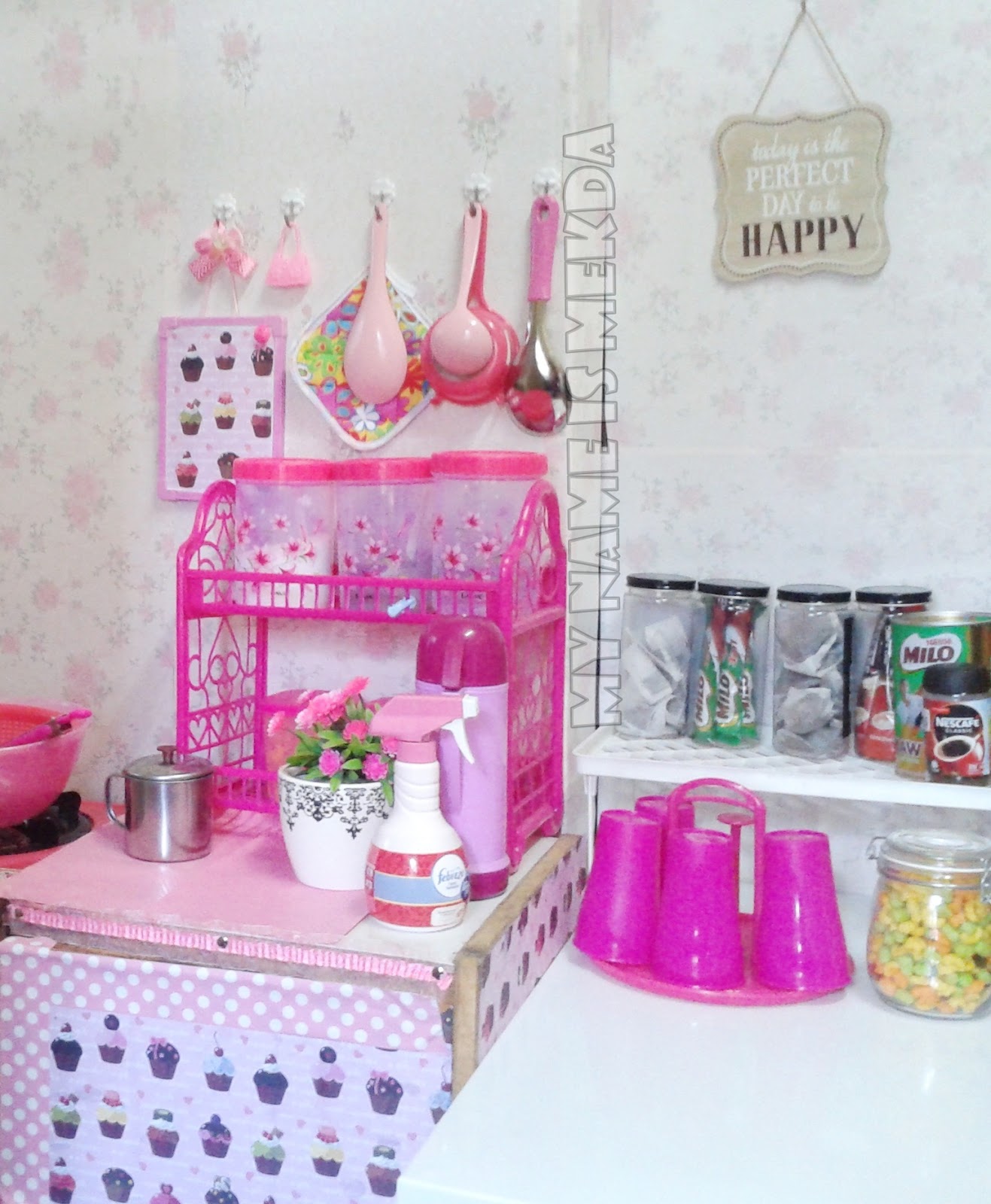 [♥] my name is mekcda ©™ [♥]: Deko Dapur Bajet Tema Pink