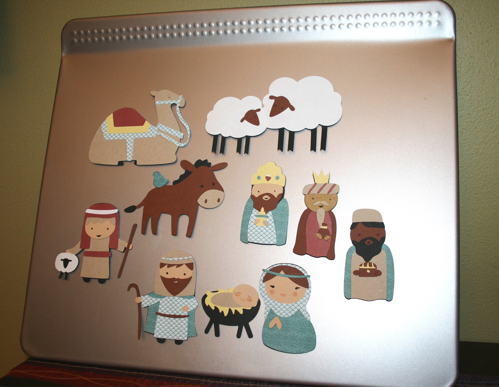 Happily Ever Paper Crafter 12 Days of Cricut Day 4 Nativity Play Set