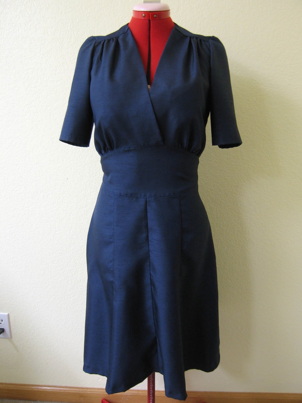 A Joyful Handmaiden: S&S 1940s Swing Dress in Midnight Blue