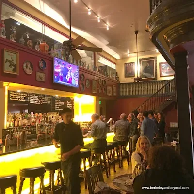 bar at Izzy's Steak & Chop House in Oakland, California