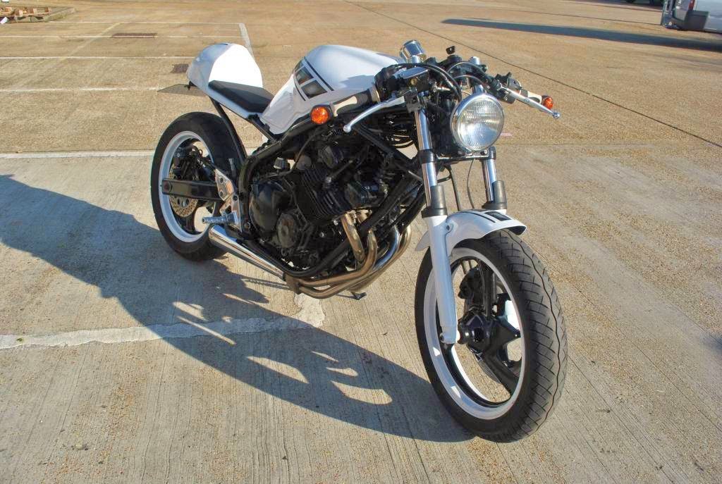 Yamaha SRX 600 Cafe Racer