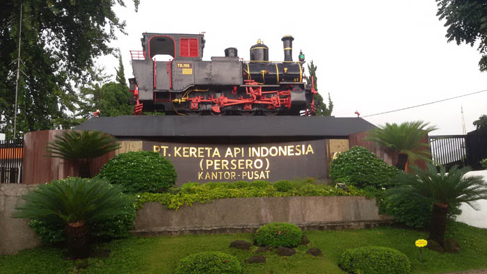 PT Kereta Api Indonesia (Persero) - Recruitment For SMA, D3, S1 PKWT