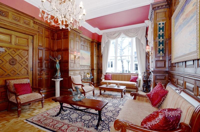 Old World, Gothic, and Victorian Interior Design: Victorian Gothic ...