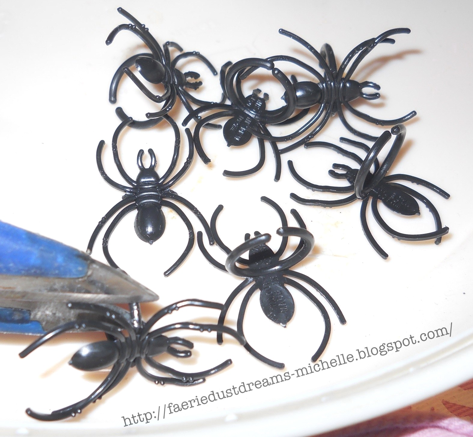 Faerie * Dust * Dreams How to make a Spider Egg Sac for Halloween!