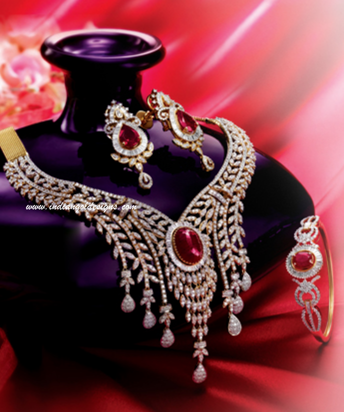 Gold and Diamond jewellery designs: GRT diamond bridal jewellery