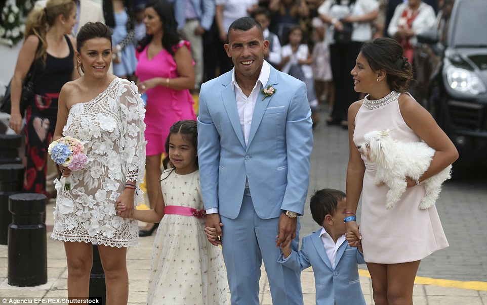 Former Man City Striker Carlos Tevez Marries Her Childhood Heartrub Venesa - Photos 3B944ABE00000578-4059244-In_good_company_The_couple_were_joined_by_children_Katie_Lito_Ju-a-1_1482427458553
