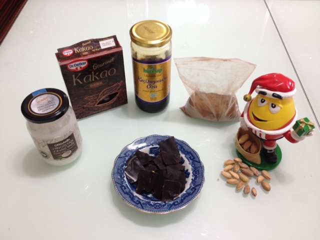 Evde Sağlıklı Çikolata Yapımı