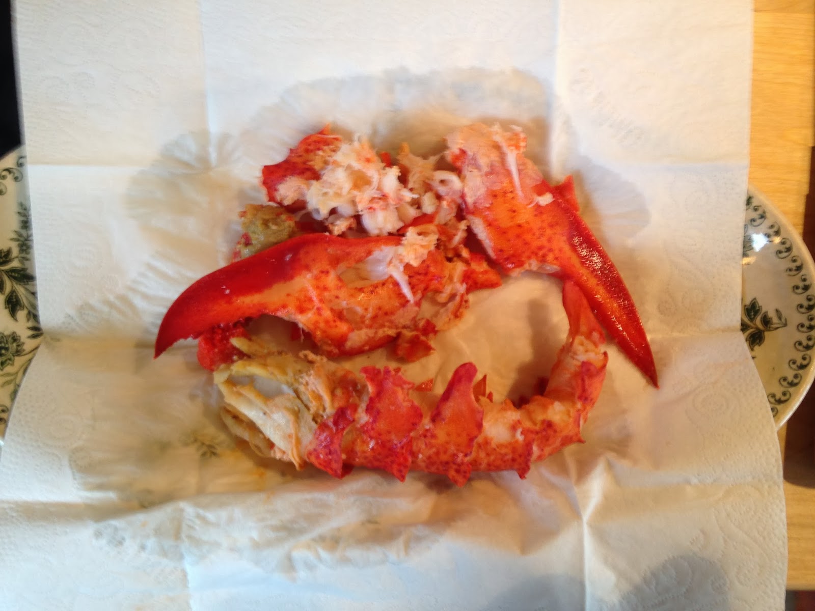 couleur salée millefeuille de homard et sa chantilly de bisque