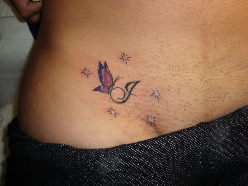 Featured image of post Tattoo De Borboletas Na Virilha Muy delicado tatouage papillon belle sur le dos