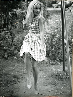 Slice of Cheesecake: Tuesday Weld, pictorial