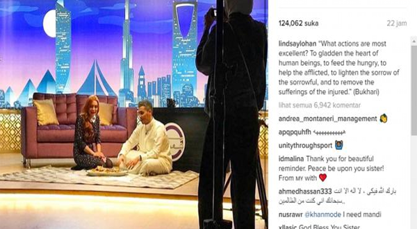 Unggah Foto dan Hadist Bukhari, Instagram Lindsay Lohan Banjir Pujian! Unggah Foto dan Hadist Bukhari, Instagram Lindsay Lohan Banjir Pujian!