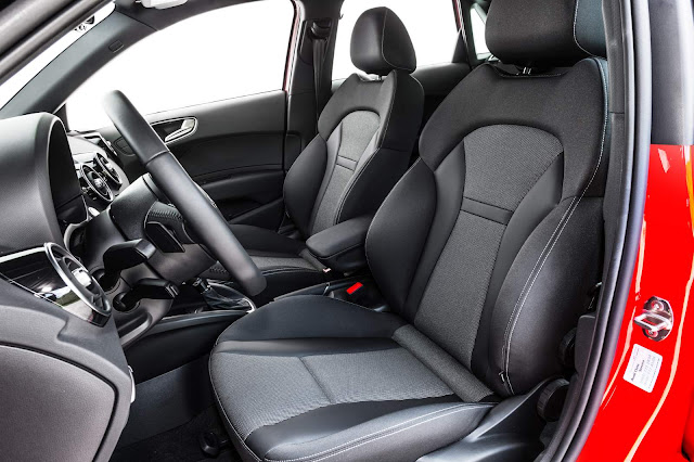 Novo Audi A1 2016 - interior