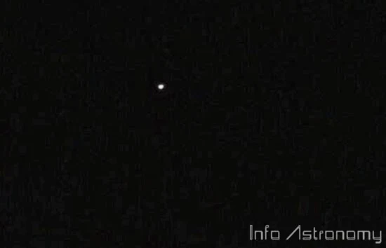 Foto-foto Venus dan Saturnus di Langit Indonesia