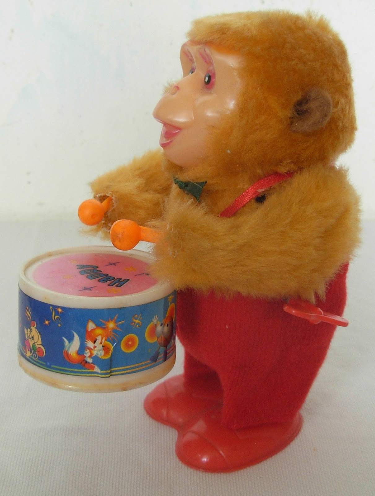 Toys Museum beating drum monkey 105 rb