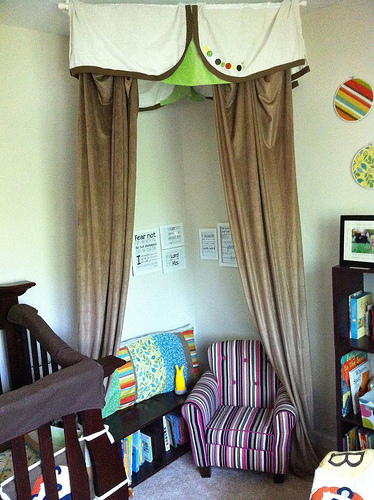 Make at home momma: Reading fort