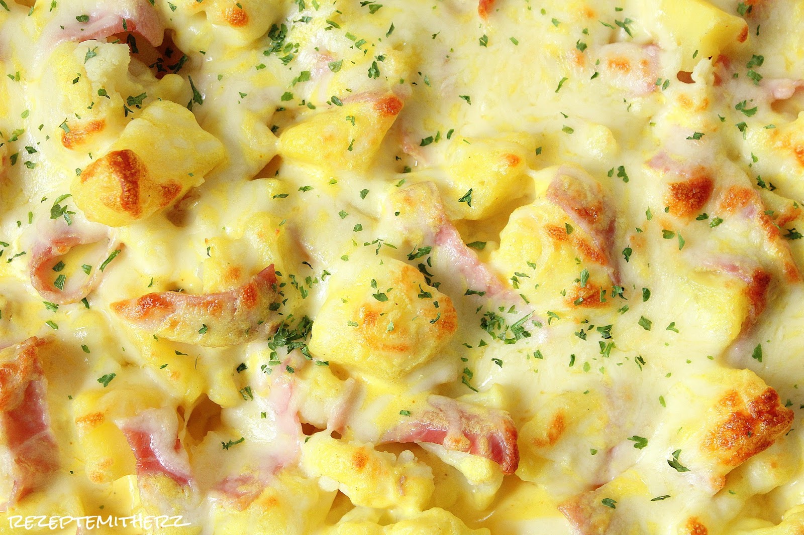 Rezepte Mit Herz Blumenkohl Kartoffel Auflauf Mit Schinken Und Curry Hollandaise