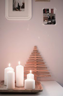 CHRISTMAS TREE, TREE FROM PALLETS, ALTERNATIVE CHRISTMAS TREES, TREES FROM RECYCLED WOOD, CHRISTMAS DECORATION, window decoration, professional decoration, home decor