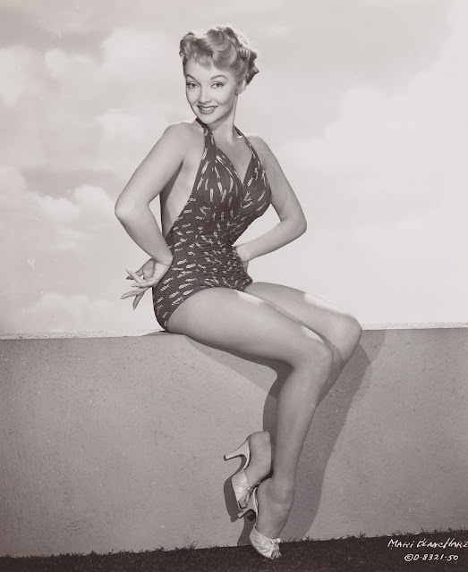 Classic Hollywood Pin Ups Beautiful And Sexy Portrait Photos Of Famous Actresses From