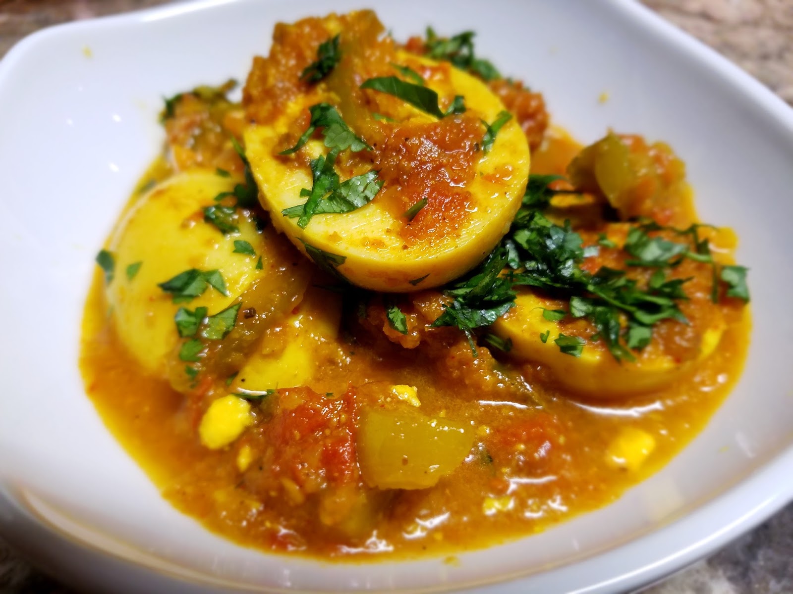 Indian Khana, Made Easy Egg Curry with Bell Pepper and Tomatoes