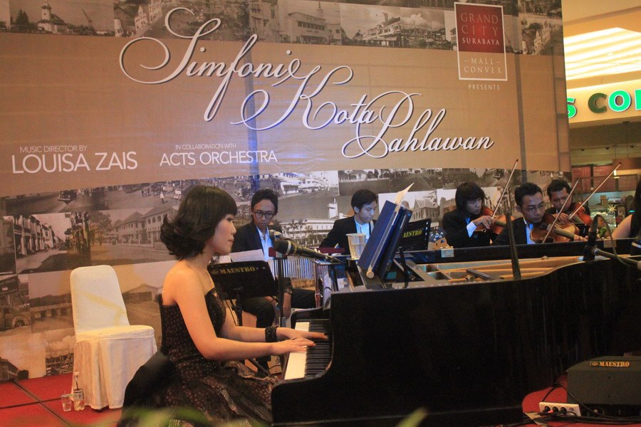 Act orchestra. Act orchestra