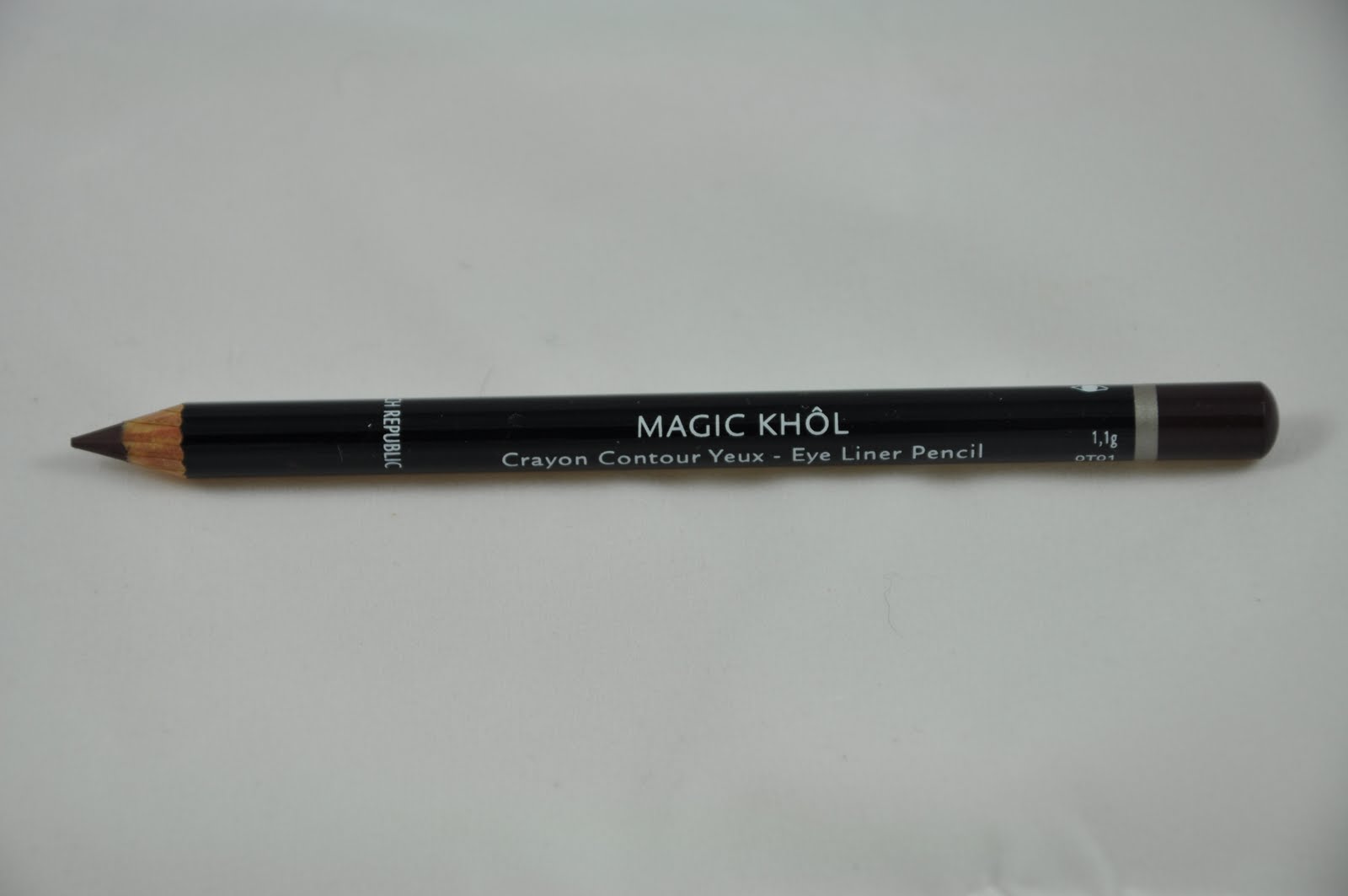 givenchy magic khol eye liner pencil
