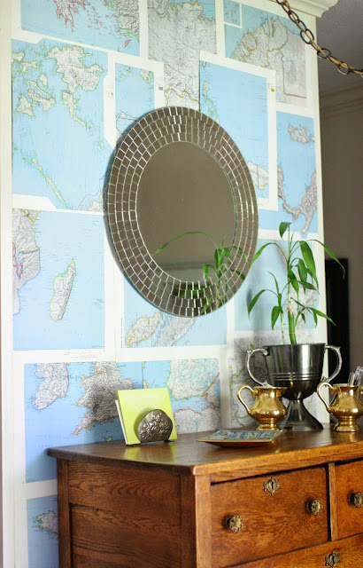 How To DIY Map Wallpaper by @craftivityd