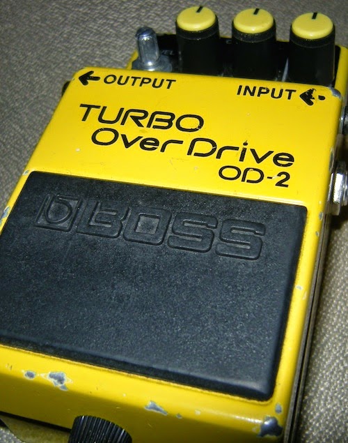 BOSSエフェクター OD2／CS3 ケース付き（ケーブル含む） かわゆ