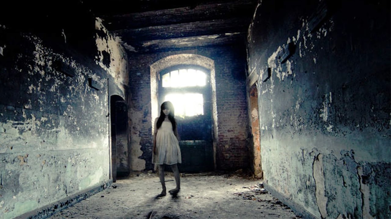 6 Haunted Abandoned Mental Hospitals 6-haunted-abandoned-mental-hospitals