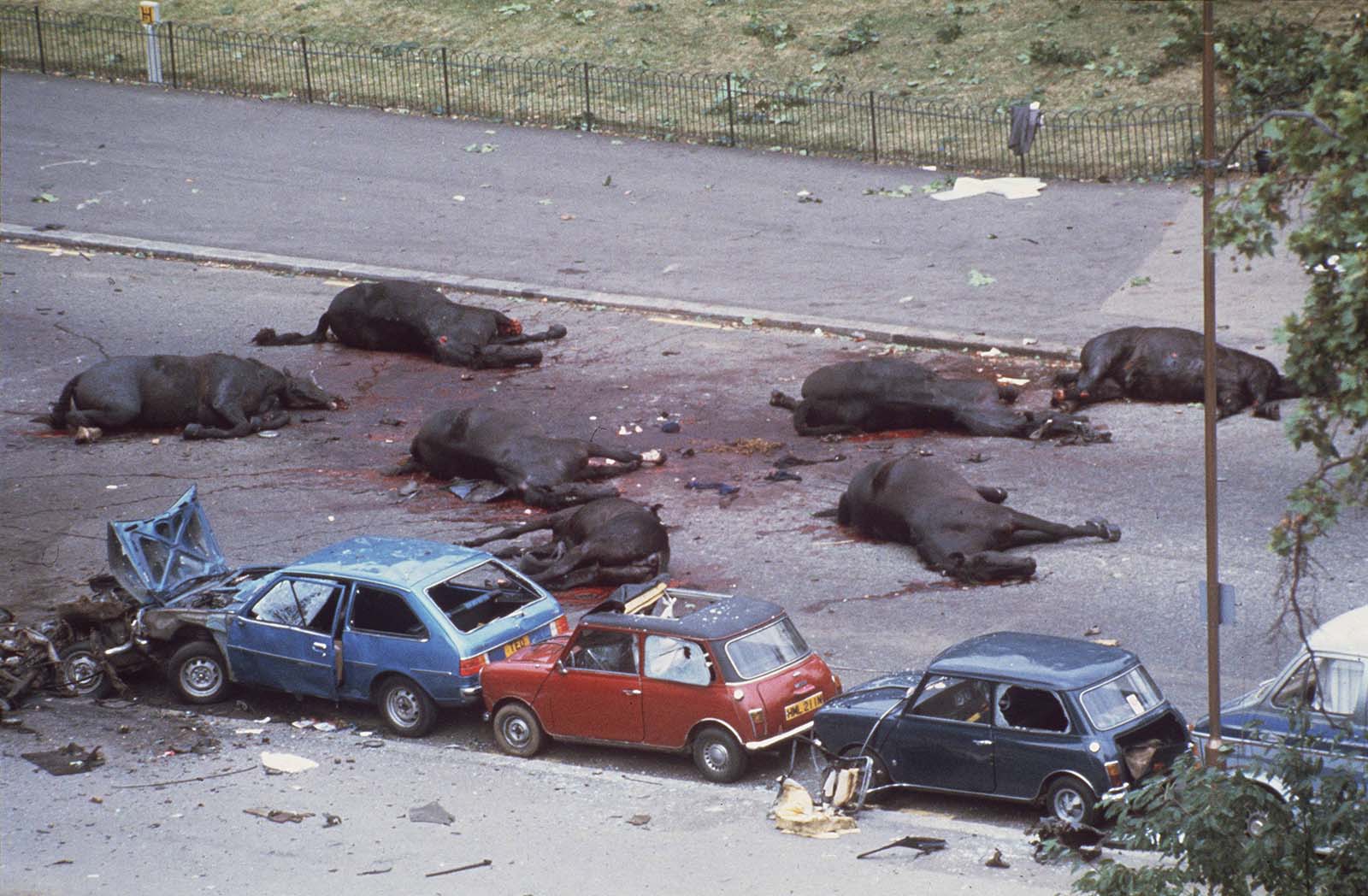 Aftermath of the Hyde Park bombing which killed four soldiers, 1982