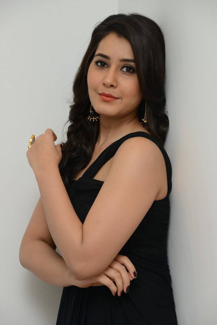 Rashi Khanna Latest Hot Stills In Black Dress