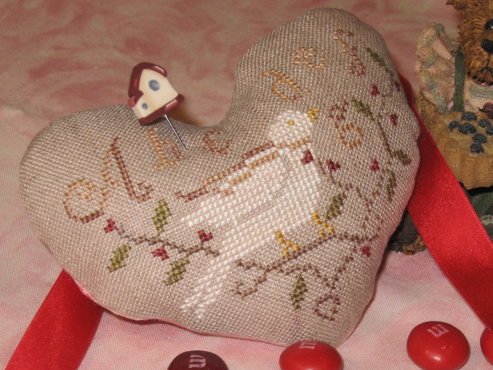The World&amp;#39;s Largest Collection of Smalls TOO: Be My Valentine Pincushion