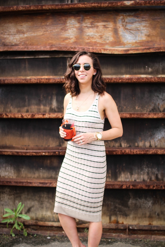 what to wear to a beer festival. summerfest dc | A.Viza Style | loft midi dress - rayban round sunglasses. joie sandals