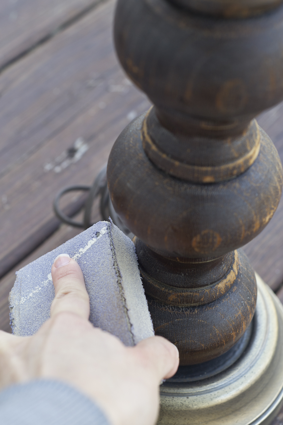 Gold and White Ombre Thrifted Lamp Infarrantly Creative