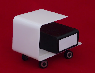 Taller de Modelos: Mueble versátil blancinegre de Jorge Romero