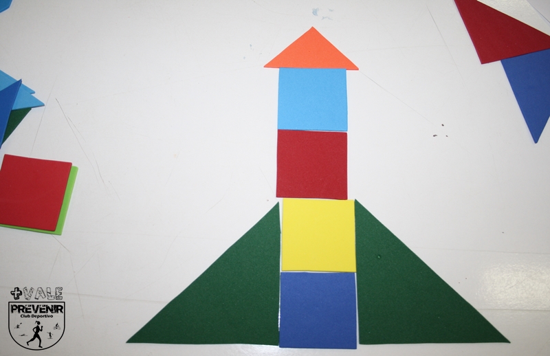 cohete tangram goma eva para niños