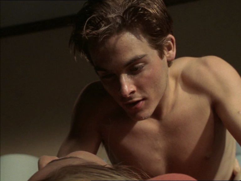 Kevin Zegers - Shirtless in "House" .