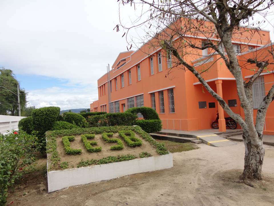 CESB-COLÉGIO ESTADUAL SANTA BERNADETE: ANO LETIVO DE 2013