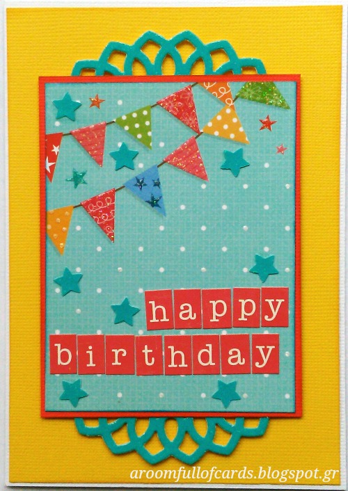 a room full of cards Μαμά, είμαστε καλεσμένες σε γενέθλια!