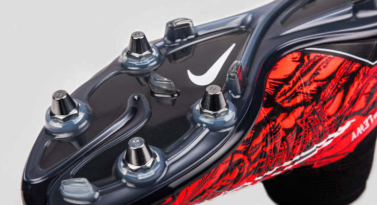 Nike Hypervenom Phantom II Robert Lewandowski Boots Released - Footy ...